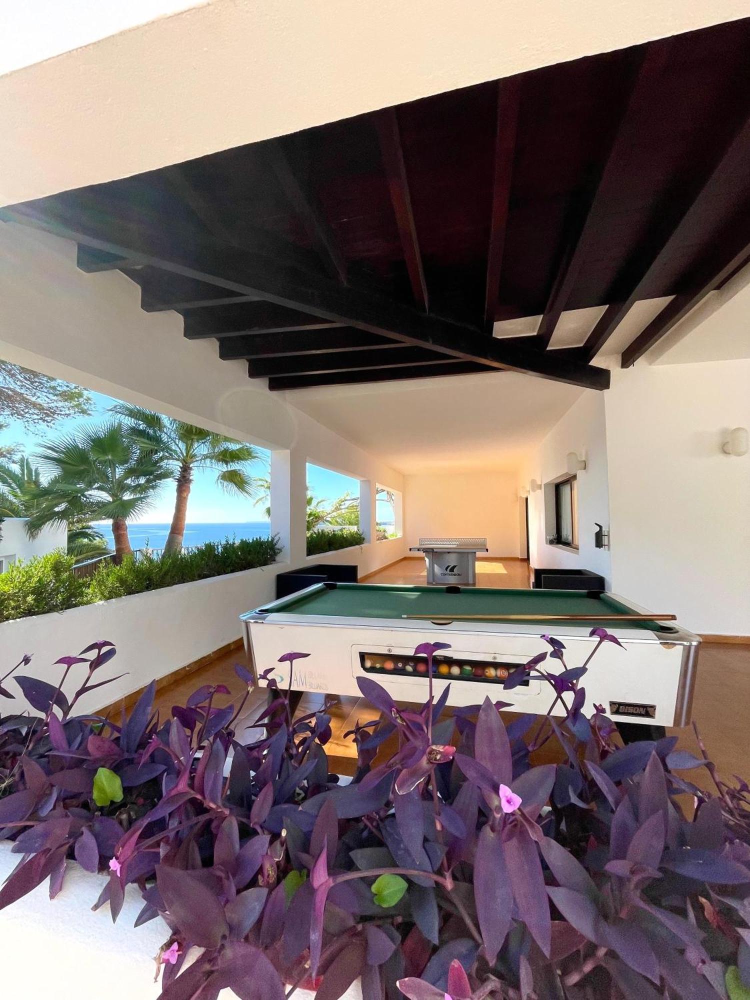 Apartamentos Club Cala Azul Sant Carles de Peralta Εξωτερικό φωτογραφία